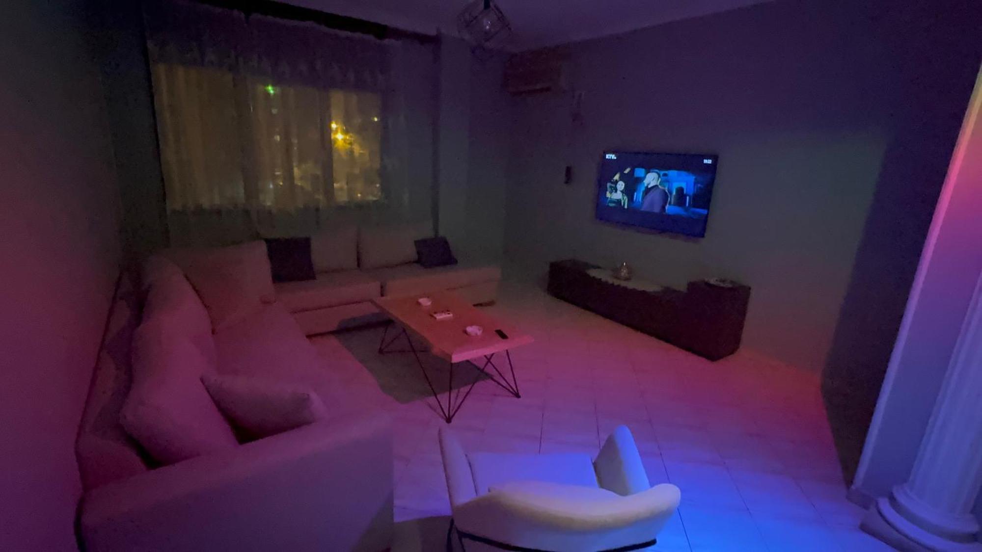 Dioras Apartment. ティラナ エクステリア 写真