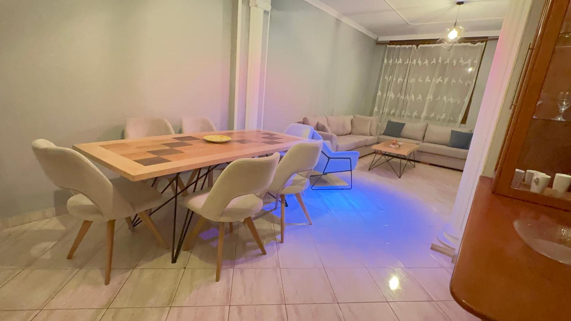 Dioras Apartment. ティラナ エクステリア 写真
